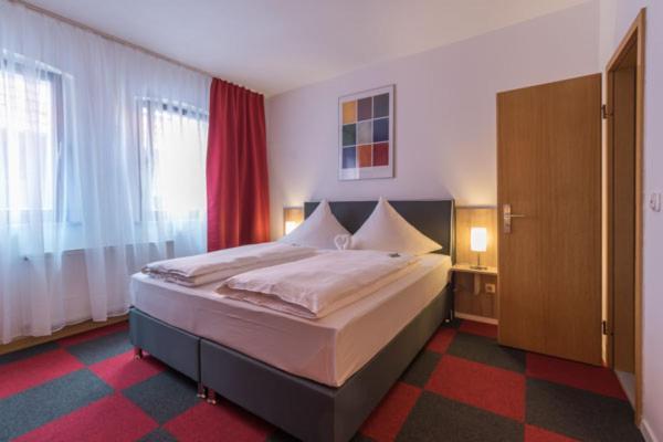 Hotel Luca Betzenstein Ngoại thất bức ảnh