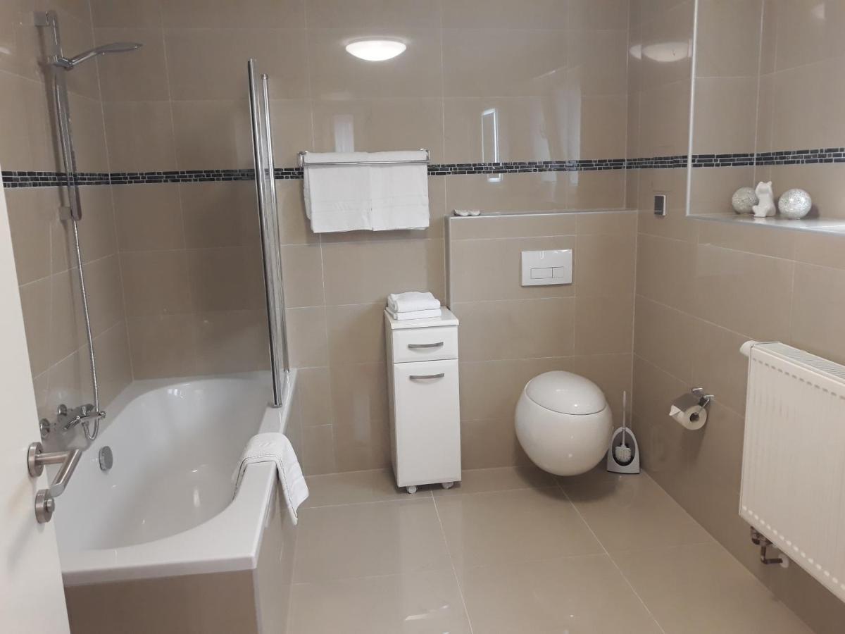 Hotel Luca Betzenstein Ngoại thất bức ảnh